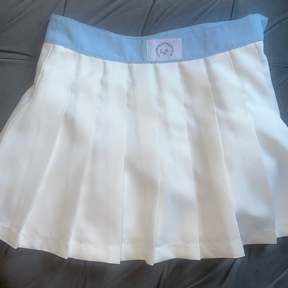 Forever 21 White and Blue Skater Mini Skirt